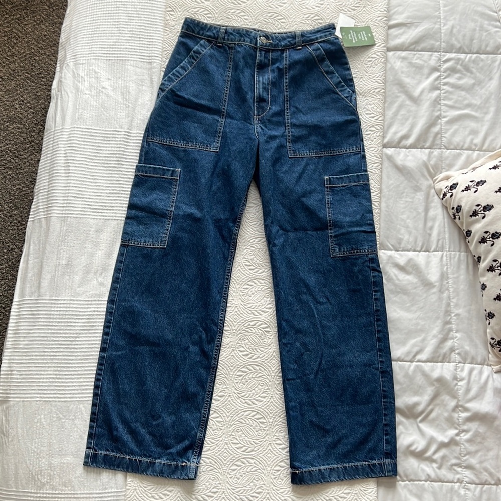 NWT H&M Wide Leg Cargo Jeans